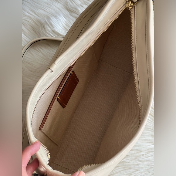 💰SOLD - C6340 - Coach Soft Tabby Hobo - Picture 12 of 13